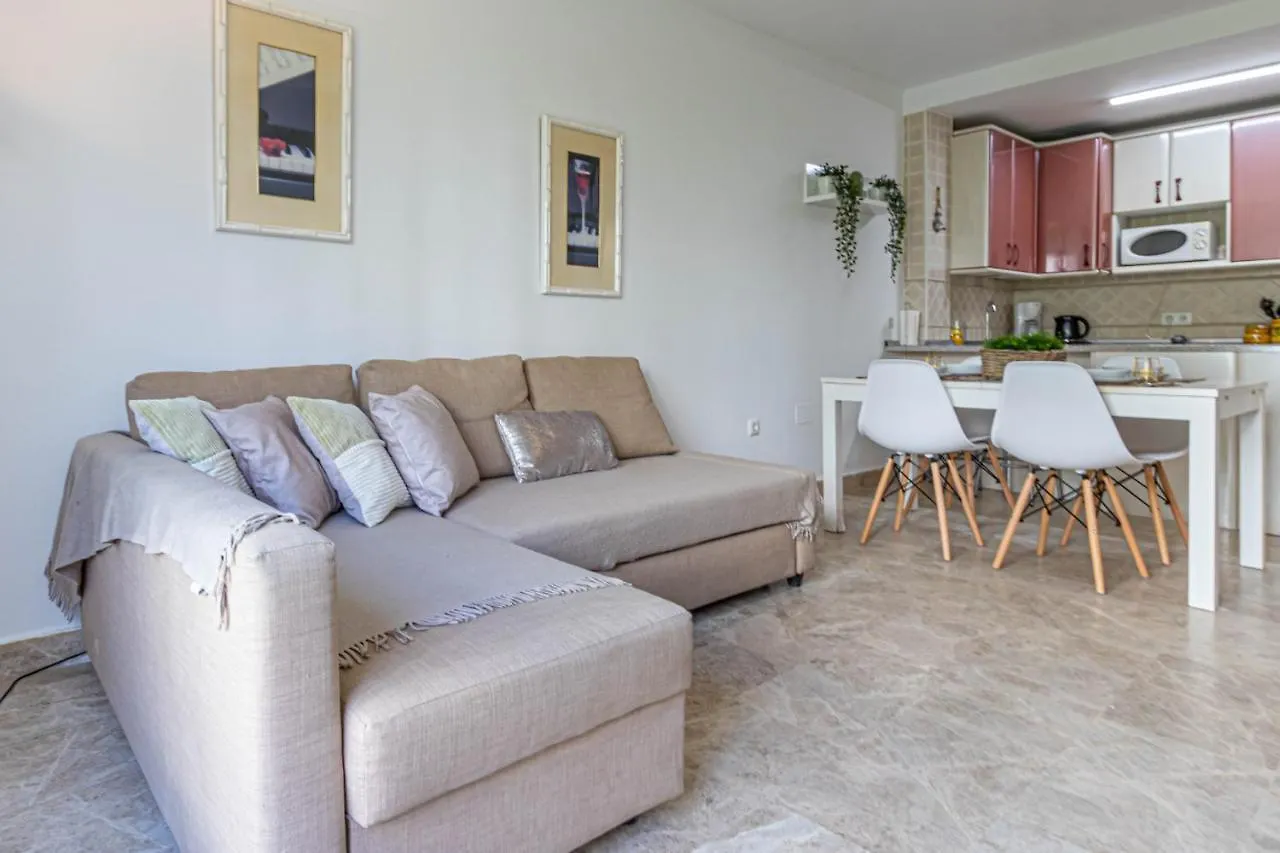 797 Holiday Rentals- Duplex Para 7 En La Carihuela A 1 Min De La Playa Torremolinos Spain
