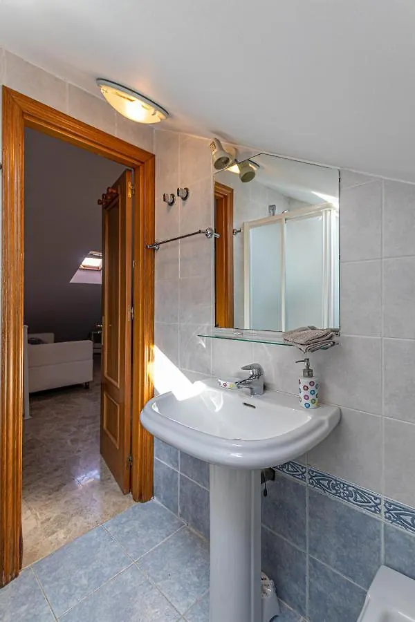 797 Holiday Rentals- Duplex Para 7 En La Carihuela A 1 Min De La Playa Torremolinos Apartment