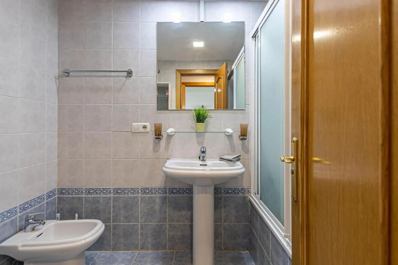 797 Holiday Rentals- Duplex Para 7 En La Carihuela A 1 Min De La Playa Torremolinos Spain