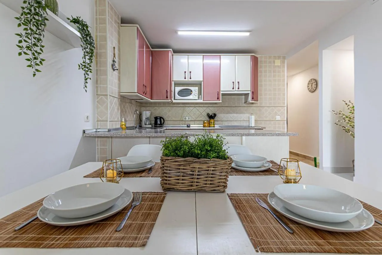 797 Holiday Rentals- Duplex Para 7 En La Carihuela A 1 Min De La Playa Torremolinos Apartment